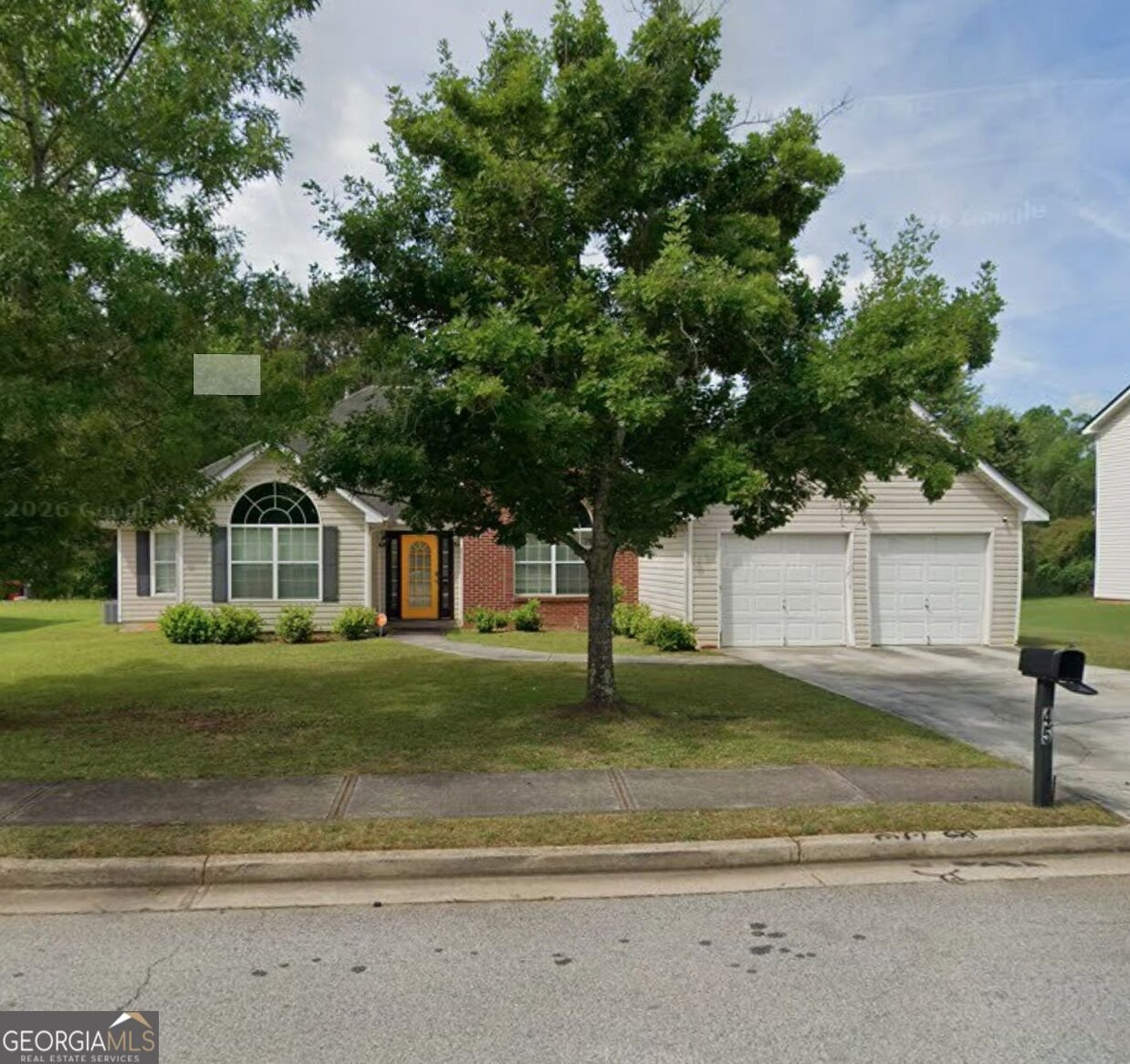 45 Lakeview Crossing Drive Covington - main photo
