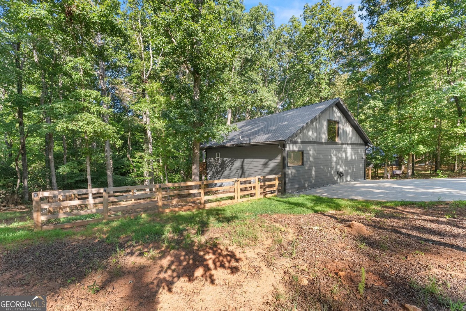 162 Hickory Ridge Drive Cleveland - main photo