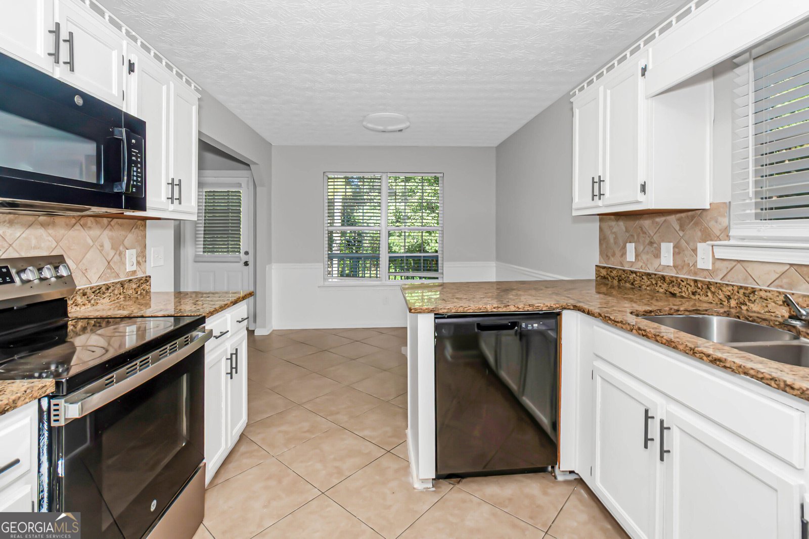 35 Almond Way Covington - Photo 13