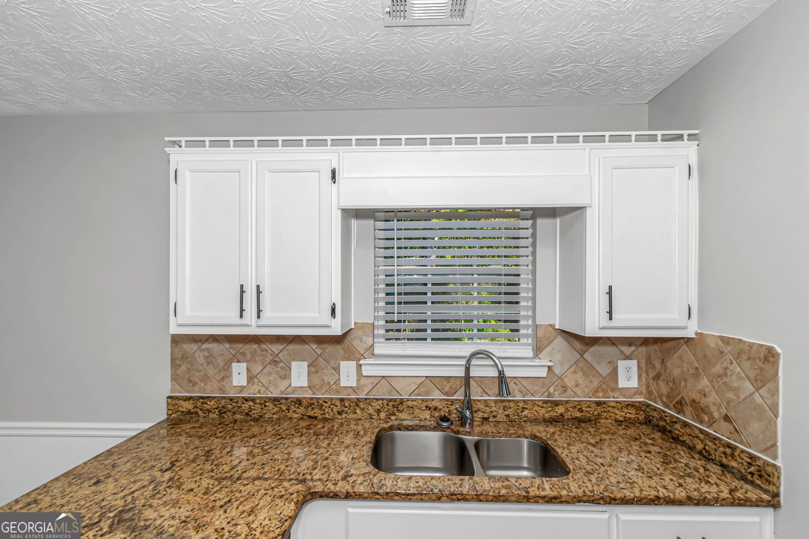 35 Almond Way Covington - Photo 15
