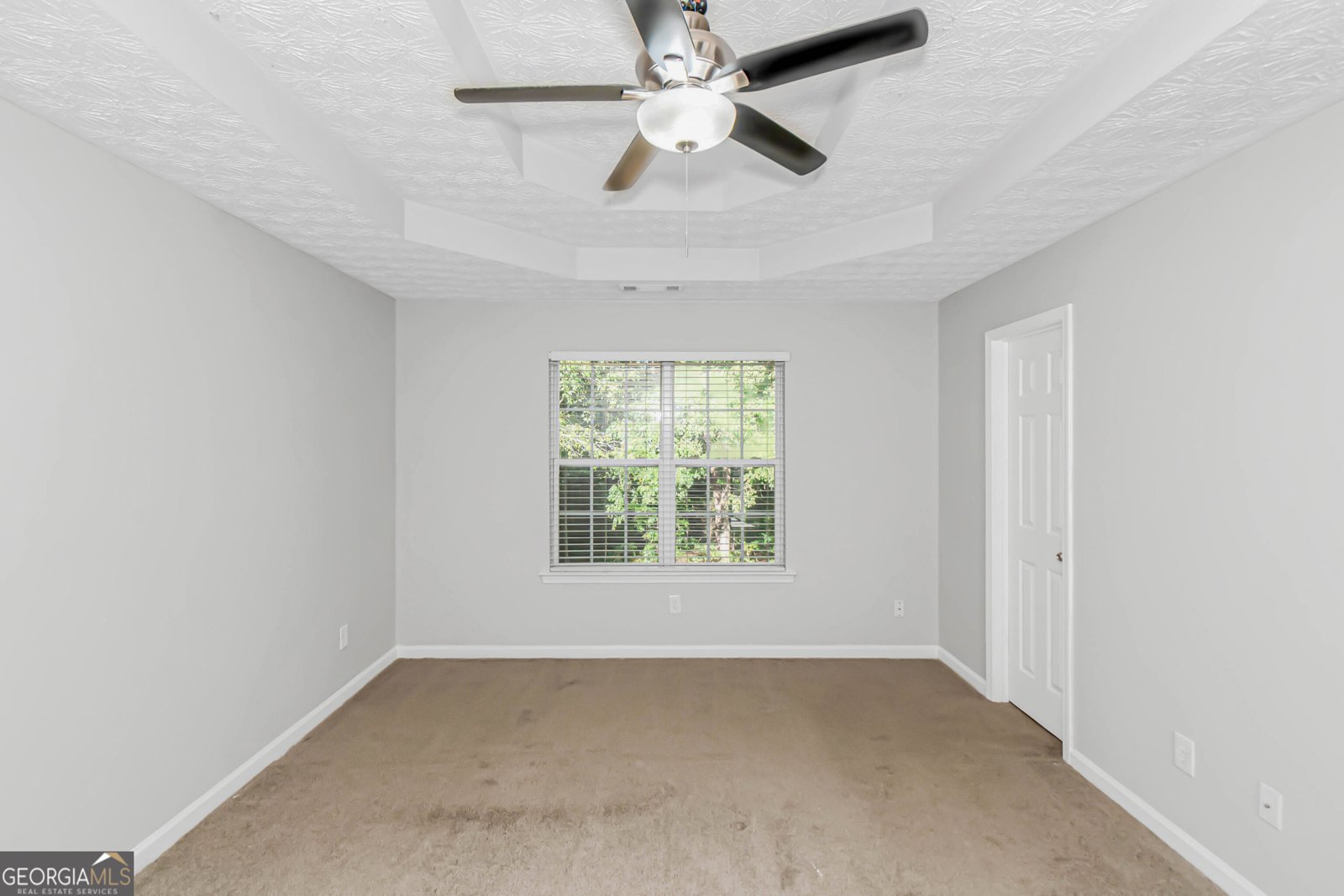 35 Almond Way Covington - Photo 18
