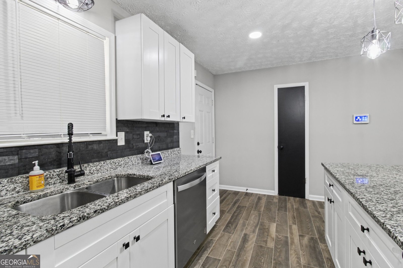 1096 Greendale Lane Jonesboro - Photo 15