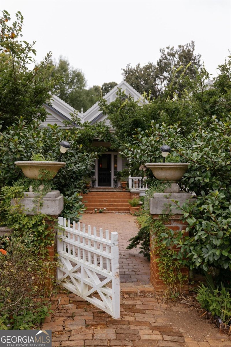 421 Madison Avenue Eatonton - Photo 8