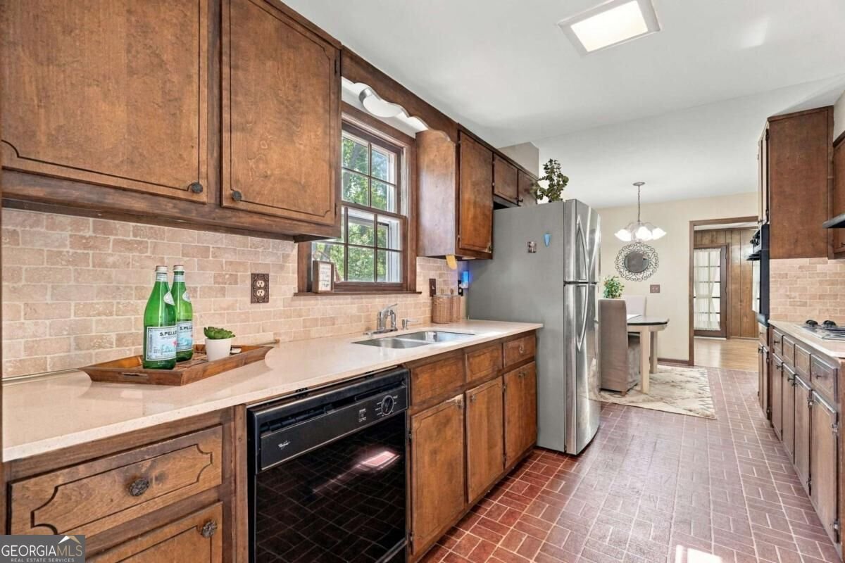 4694 Marc Court Lilburn - Photo 16