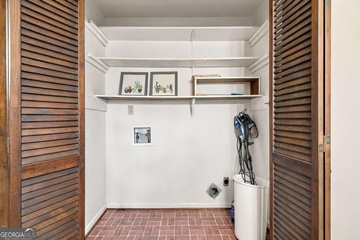 4694 Marc Court Lilburn - Photo 23