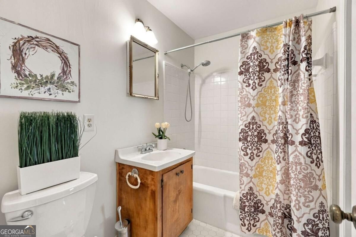 4694 Marc Court Lilburn - Photo 37