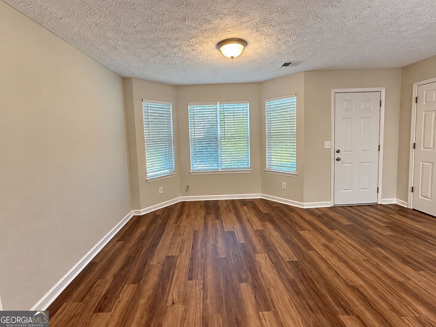 2055 Grove Way Hampton - Photo 6