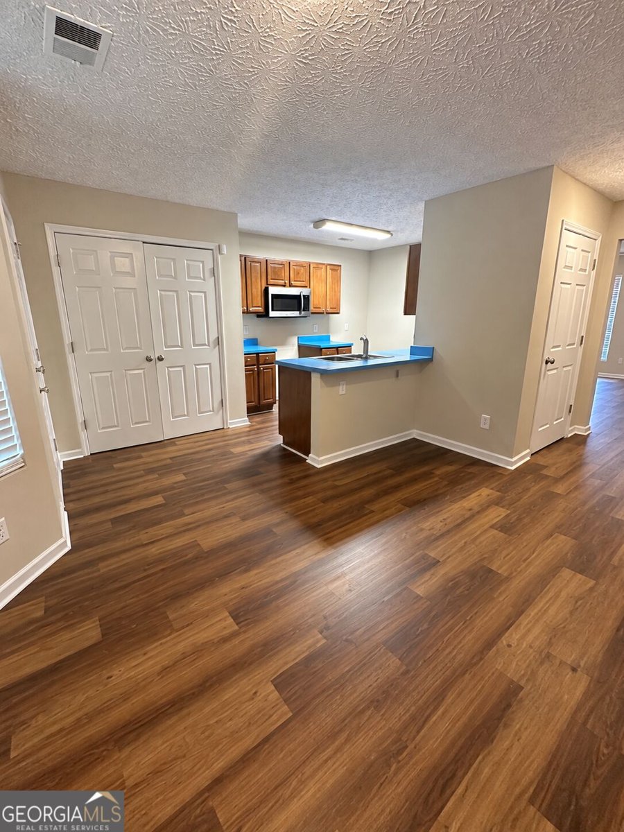 2055 Grove Way Hampton - Photo 9