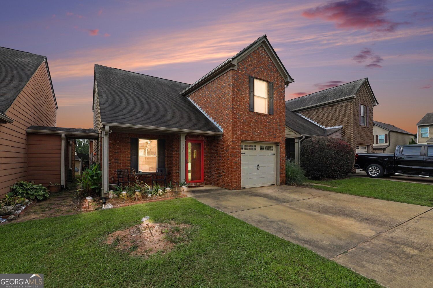 118 Jaclyn Way Fairburn - main photo