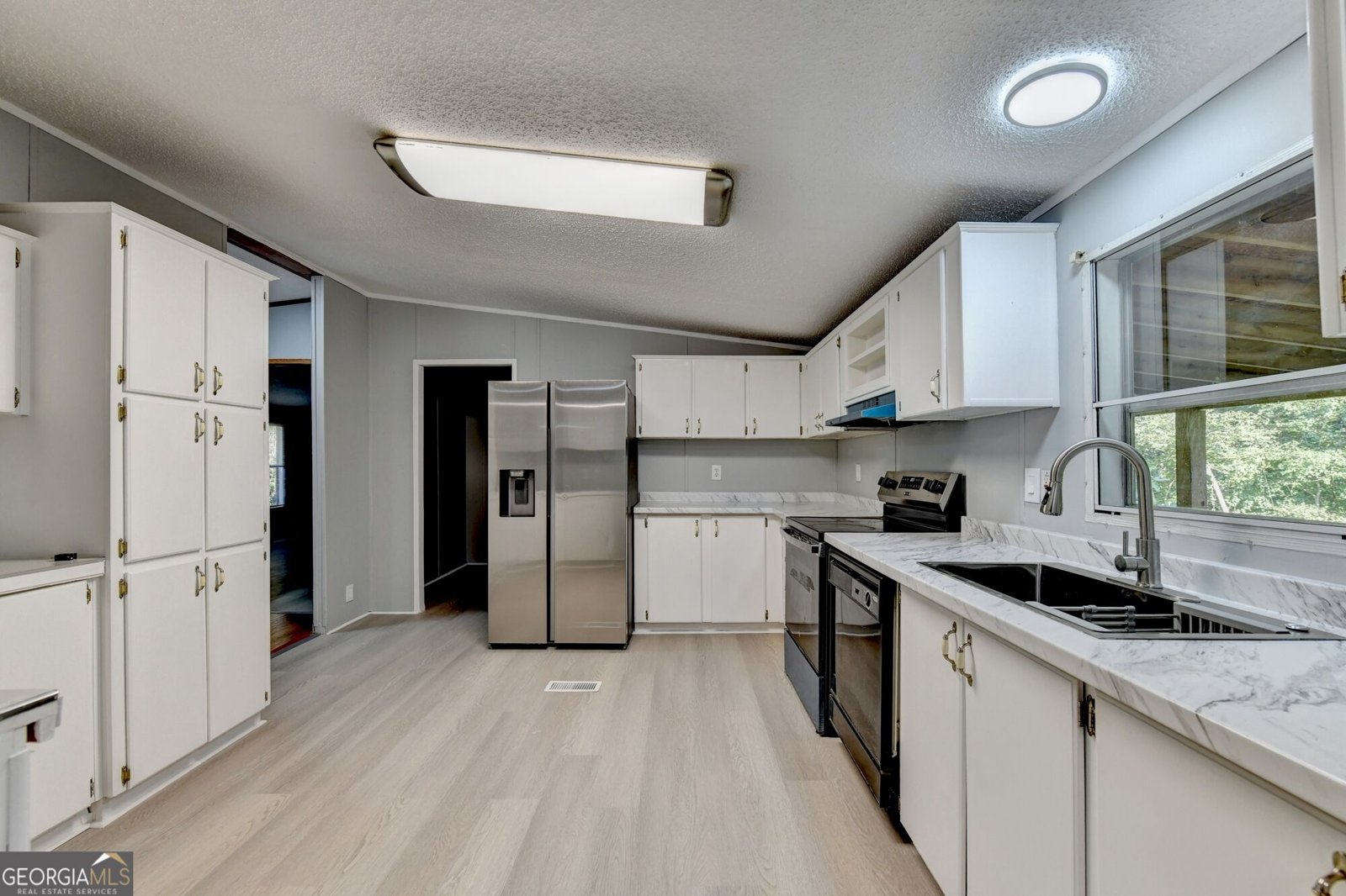5500 Hemlock Court Lula - Photo 12