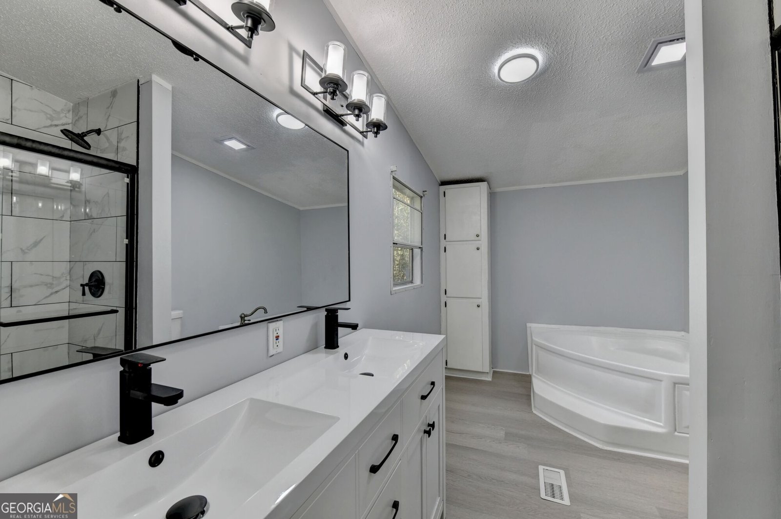 5500 Hemlock Court Lula - Photo 36