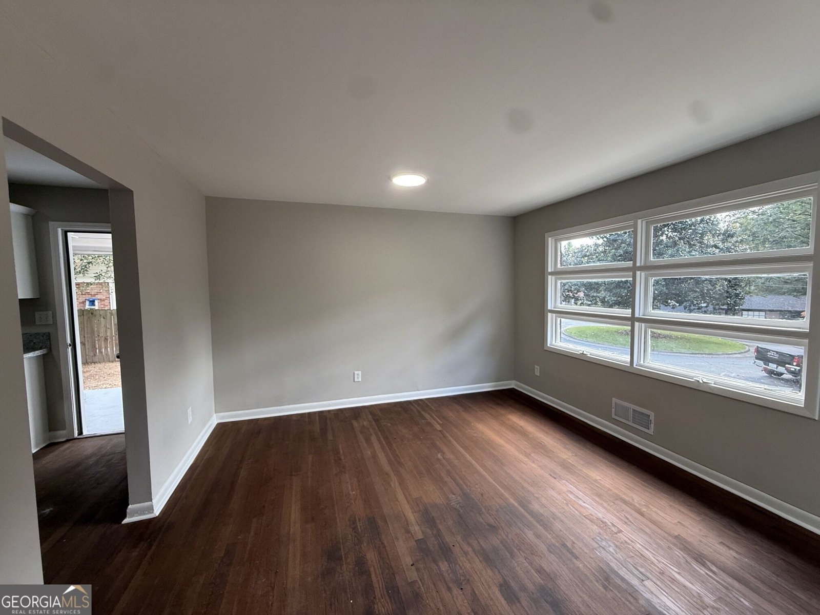 3229 Vanderbilt Lane Atlanta - Photo 9