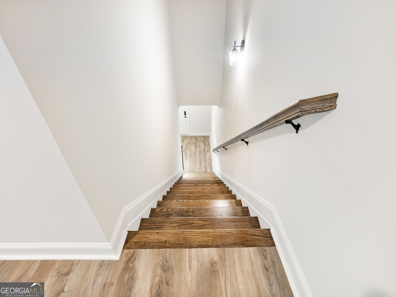 208 Grand Highlands Court Winder - Photo 11