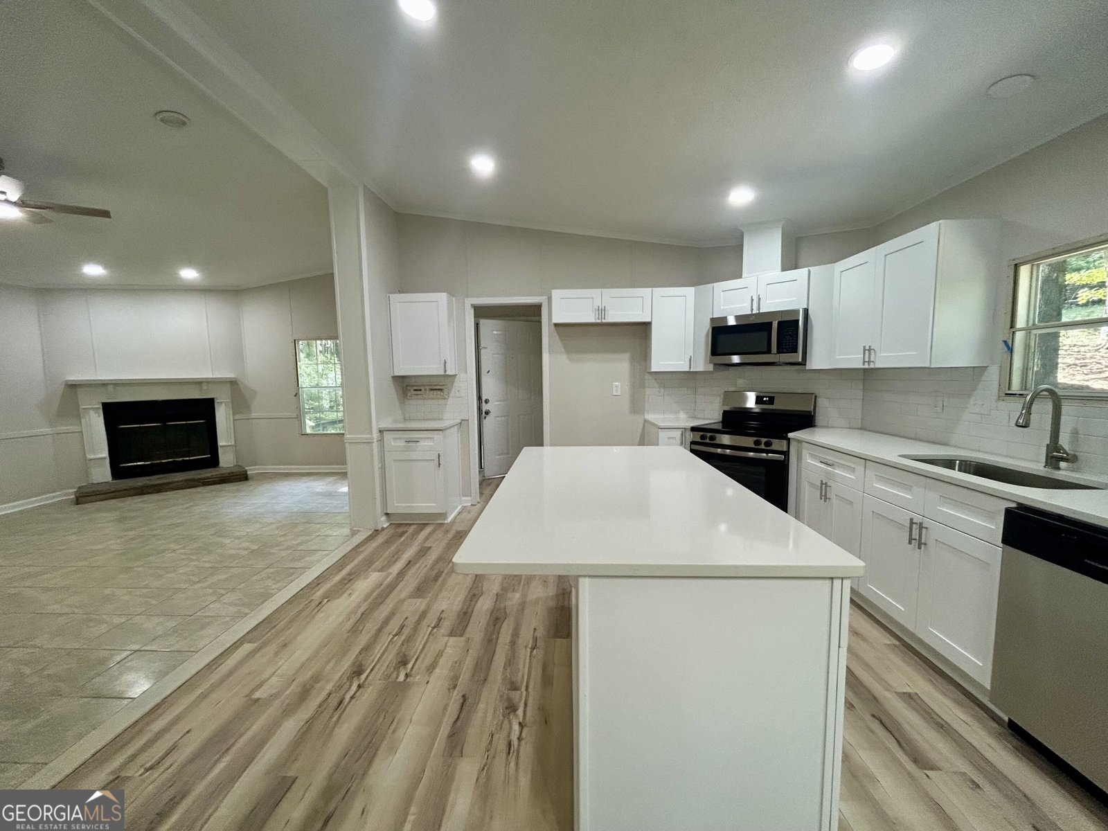 839 Wooten Road Cleveland - Photo 10