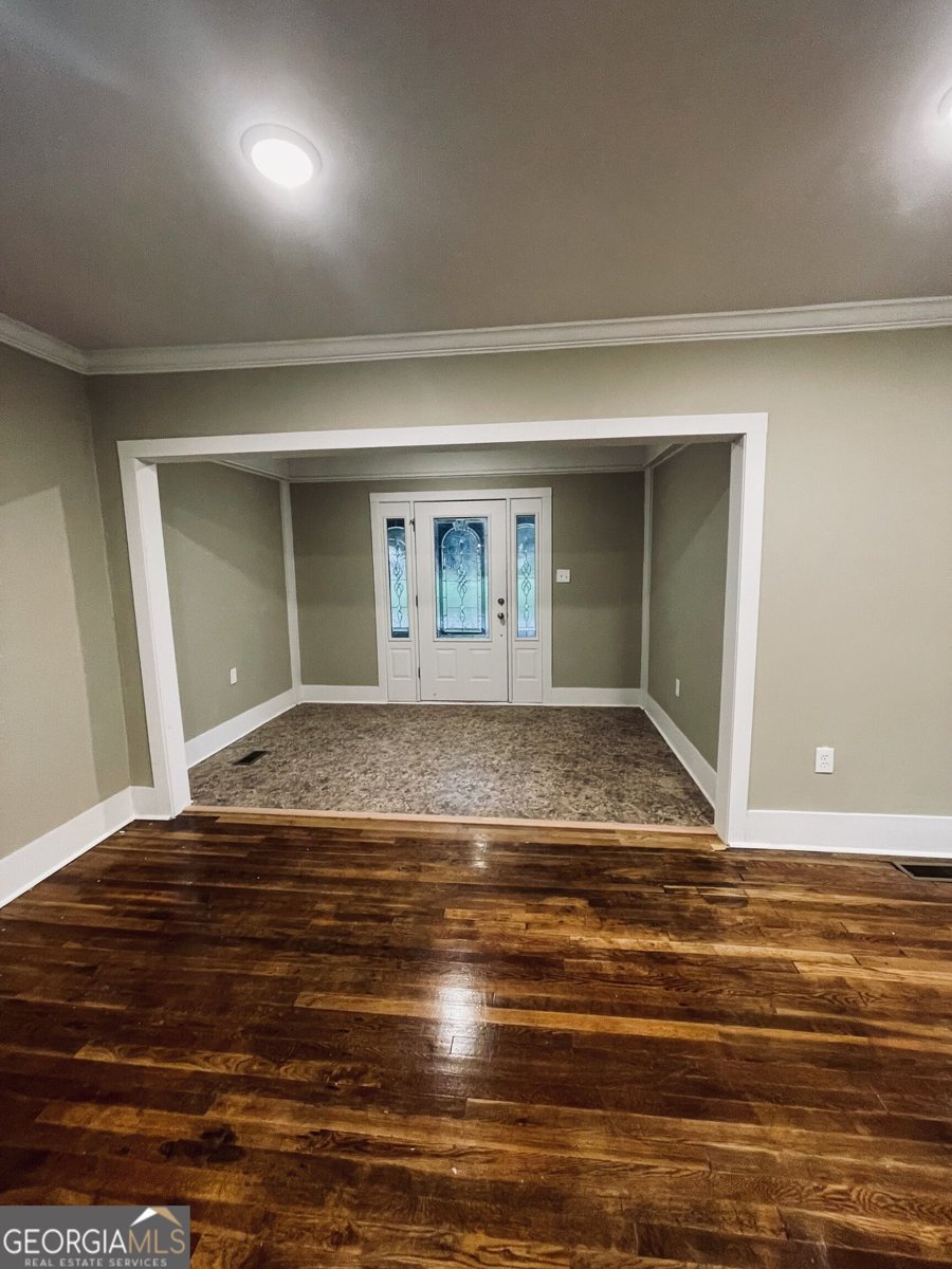 133 Bennett Street Commerce - Photo 2