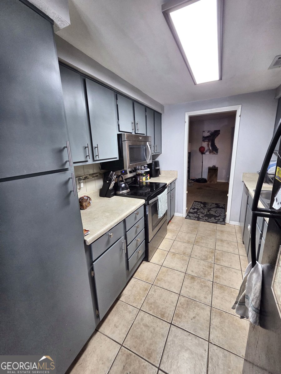 624 Powers Ferry Road Marietta - Photo 9