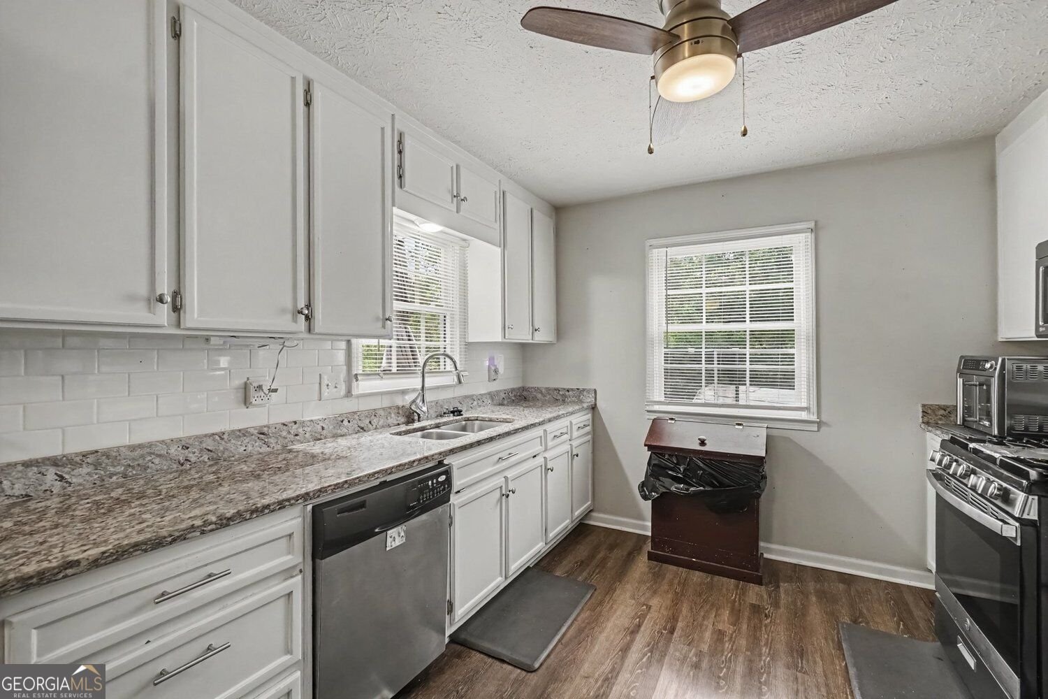 481 Don Circle Marietta - Photo 10