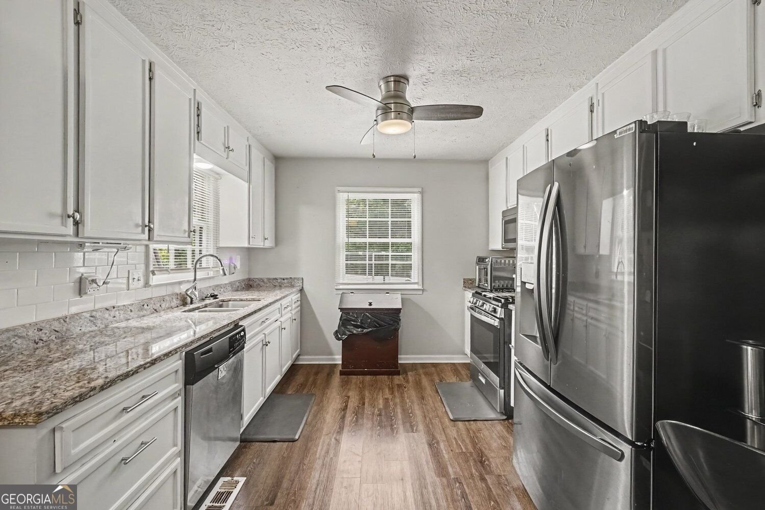 481 Don Circle Marietta - Photo 11