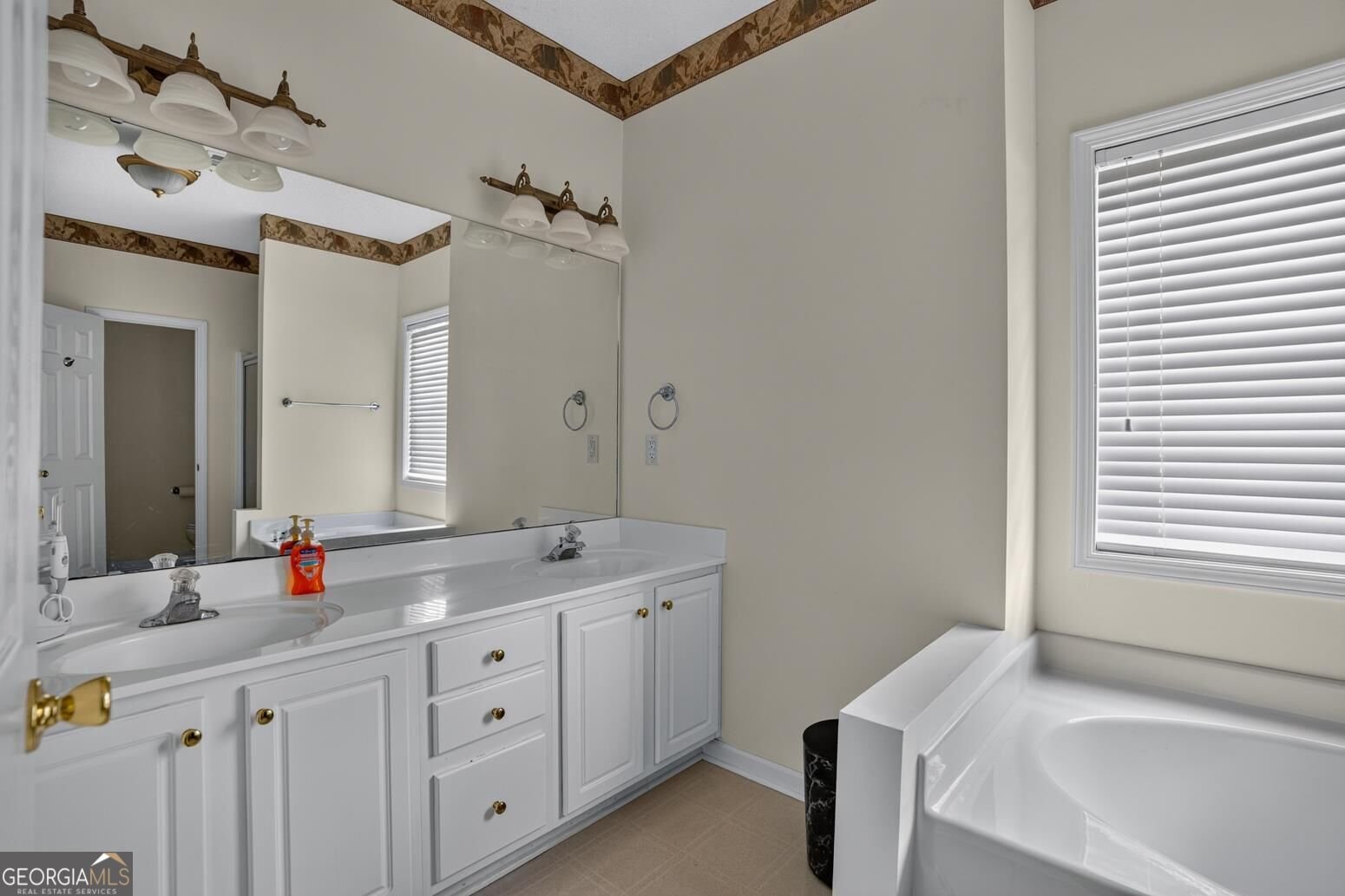 527 Sugarloaf Drive Macon - Photo 18