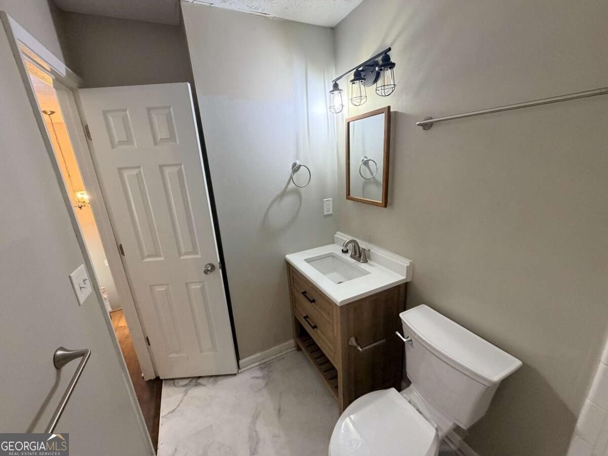 305 Birch Rill Drive Alpharetta - Photo 18