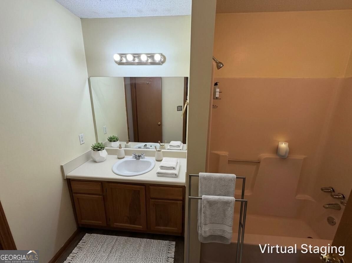 15 Mays Court Stockbridge - Photo 12