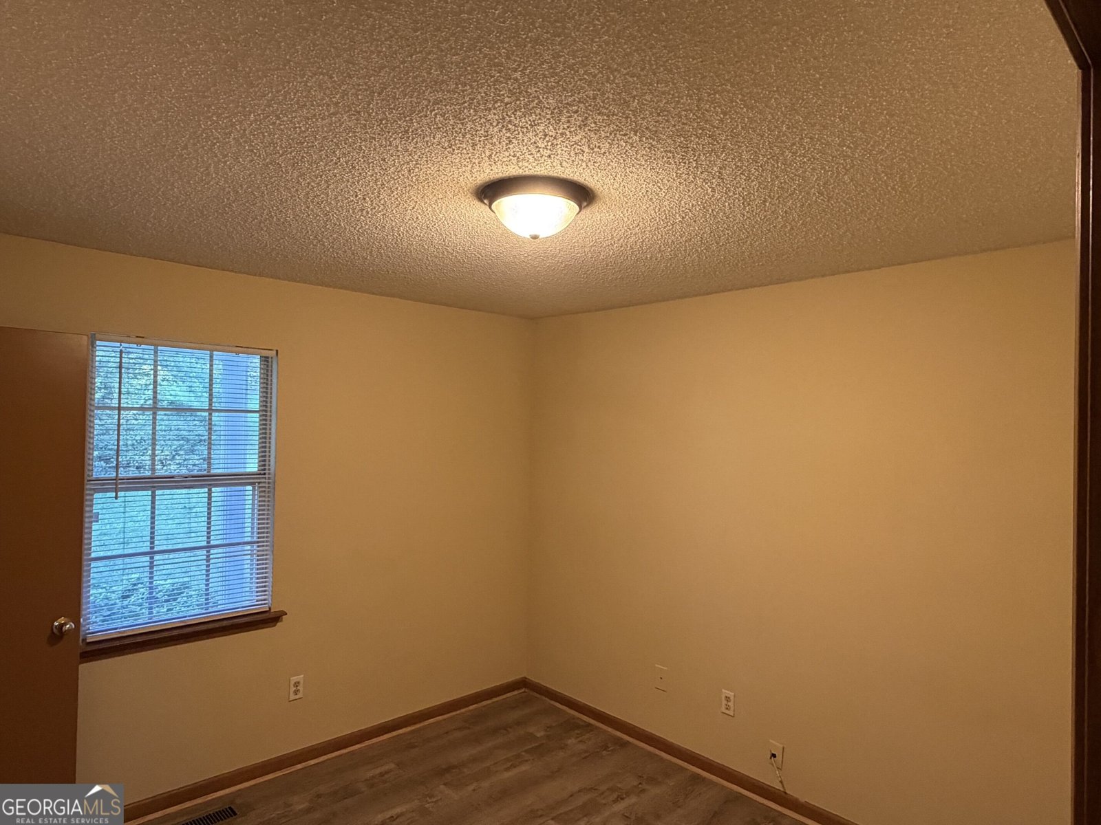 15 Mays Court Stockbridge - Photo 20