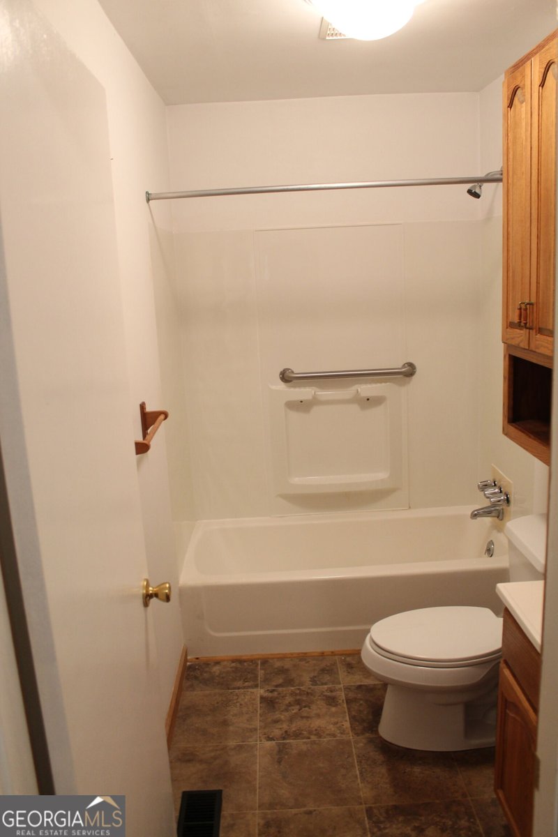436 Twinwood Street Thomaston - Photo 15