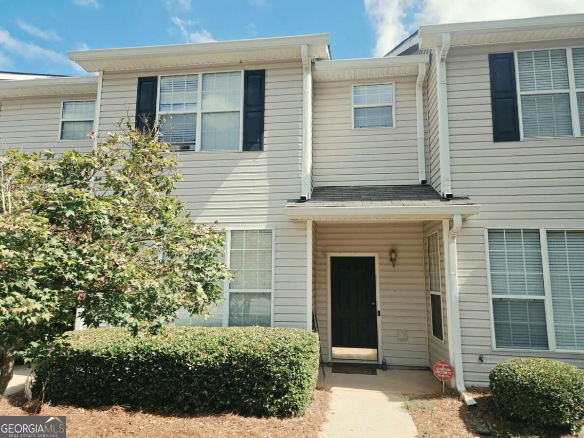 410 Rosewood Lane Newnan - main photo