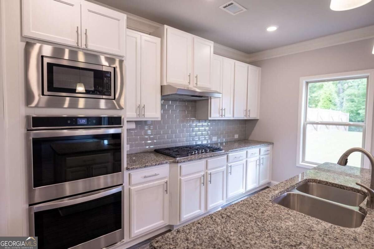 352 Newshaw Drive Lawrenceville - Photo 7