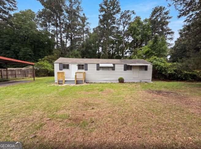 1396 Pine Drive Atlanta - main photo