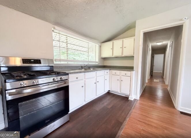 1396 Pine Drive Atlanta - Photo 7