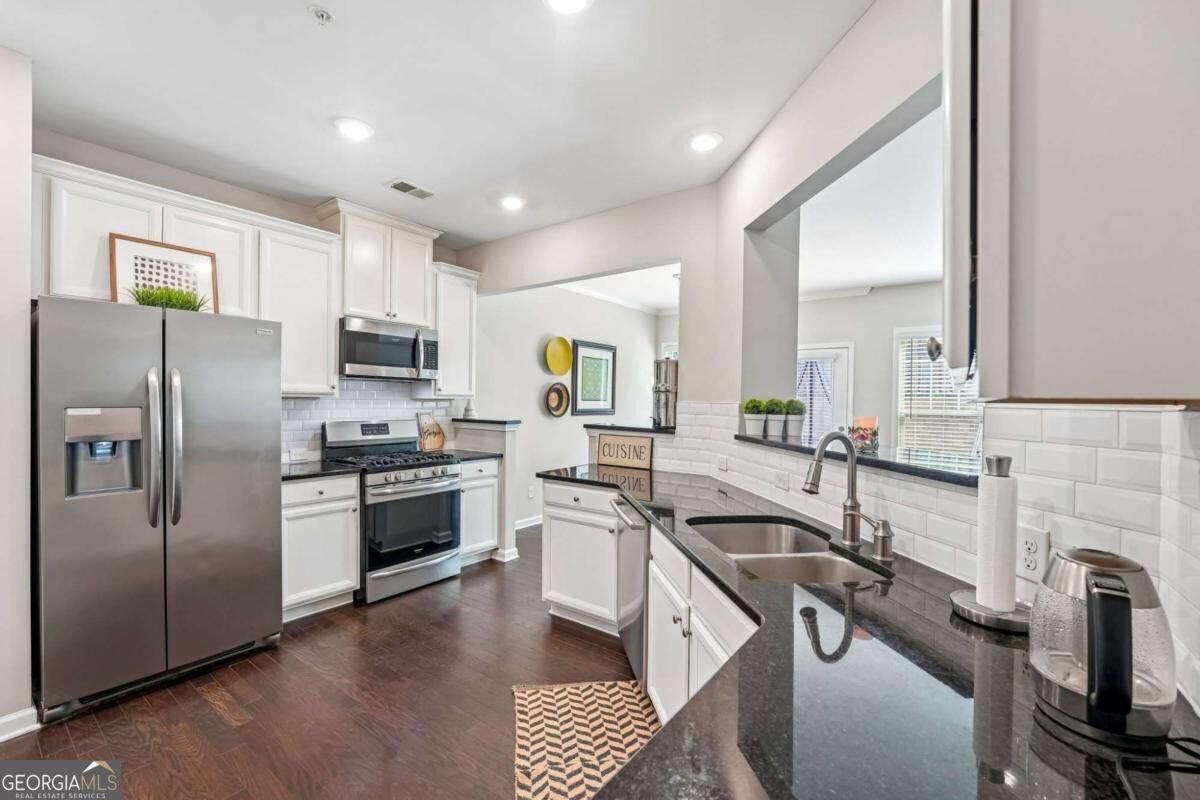 513 Coral Street Marietta - Photo 10