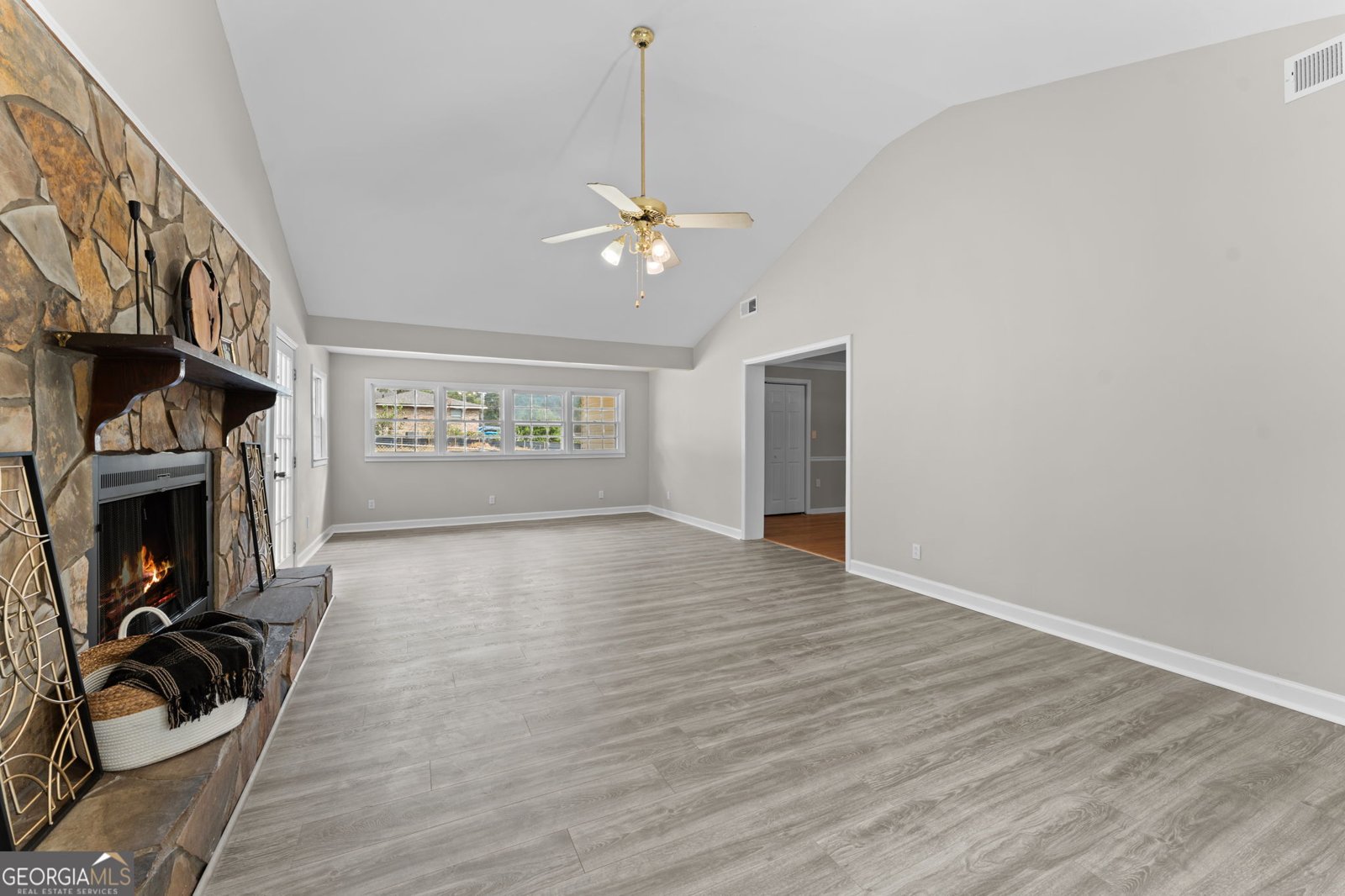 203 Bassett Street Centerville - Photo 6