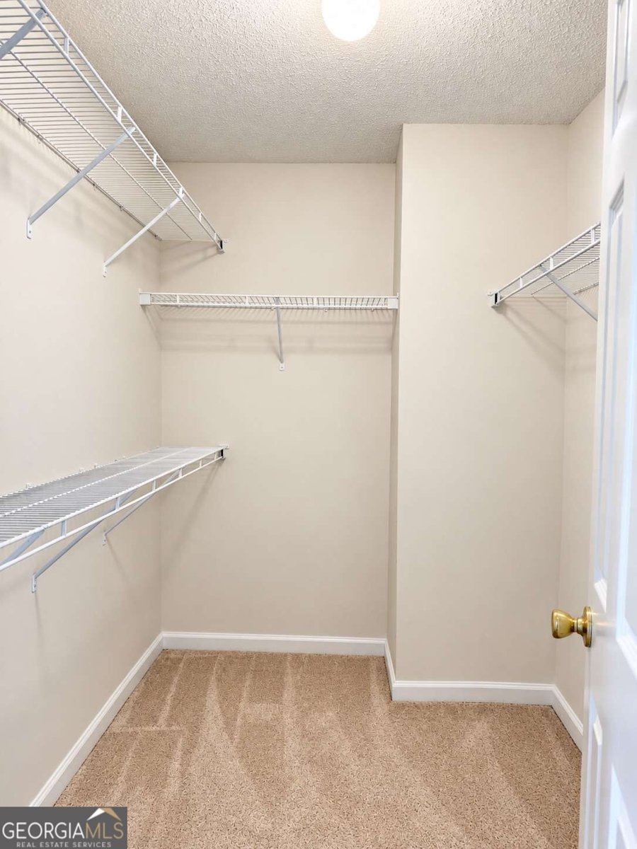 724 Breeze Lane Woodstock - Photo 15