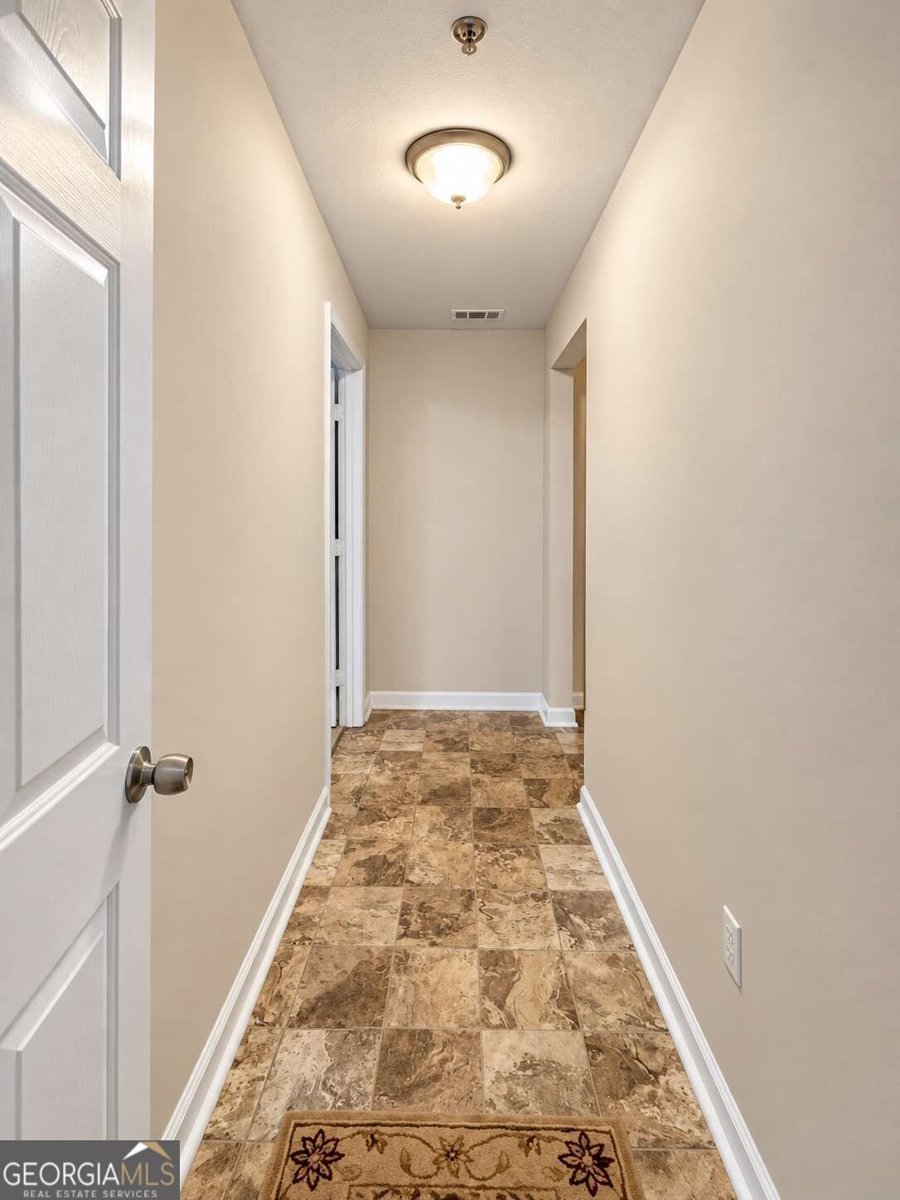 724 Breeze Lane Woodstock - Photo 21