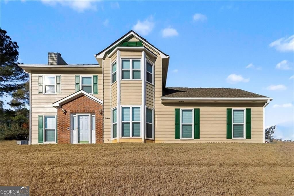 200 Weatherly Drive Fayetteville - main photo