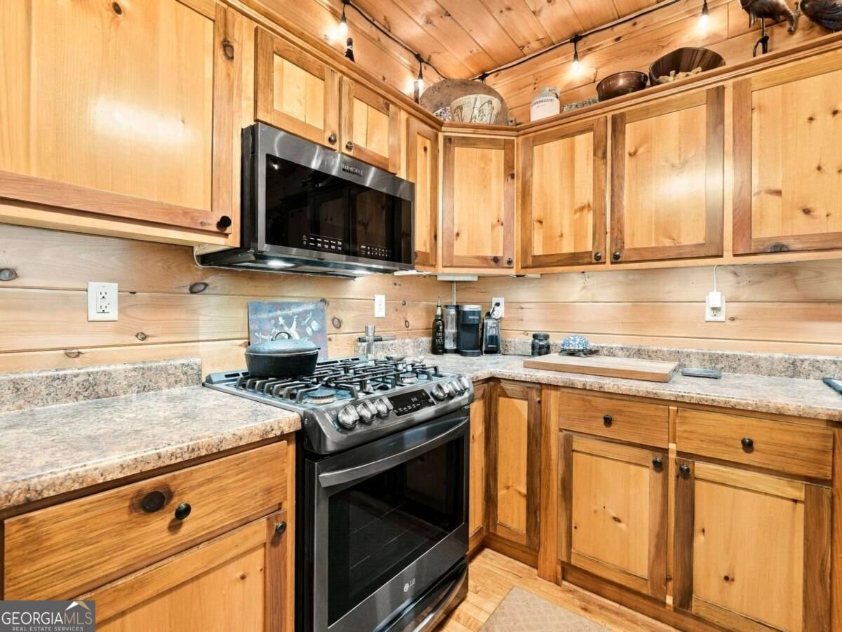 218 Kings Farm Road Blue Ridge - Photo 17
