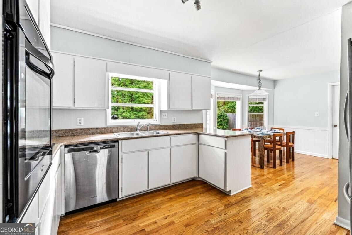 2338 Kings Point Drive Dunwoody - Photo 10