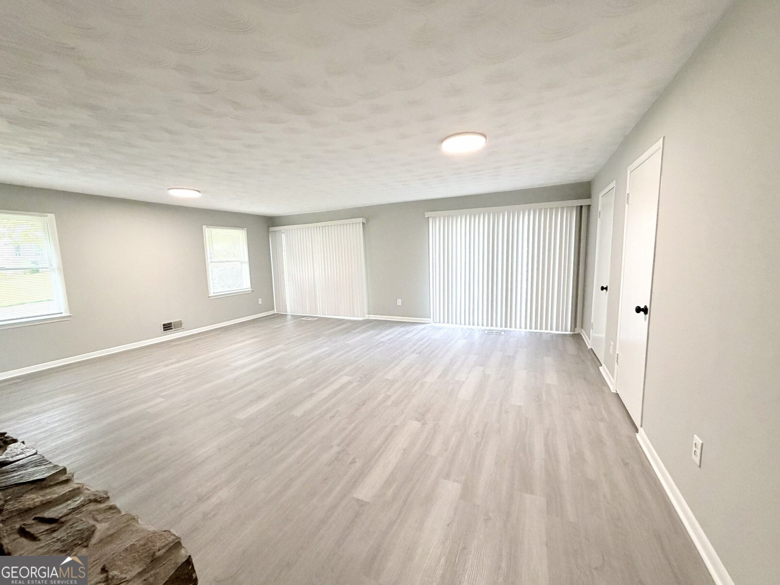 490 Tall Deer Drive Fairburn - Photo 8
