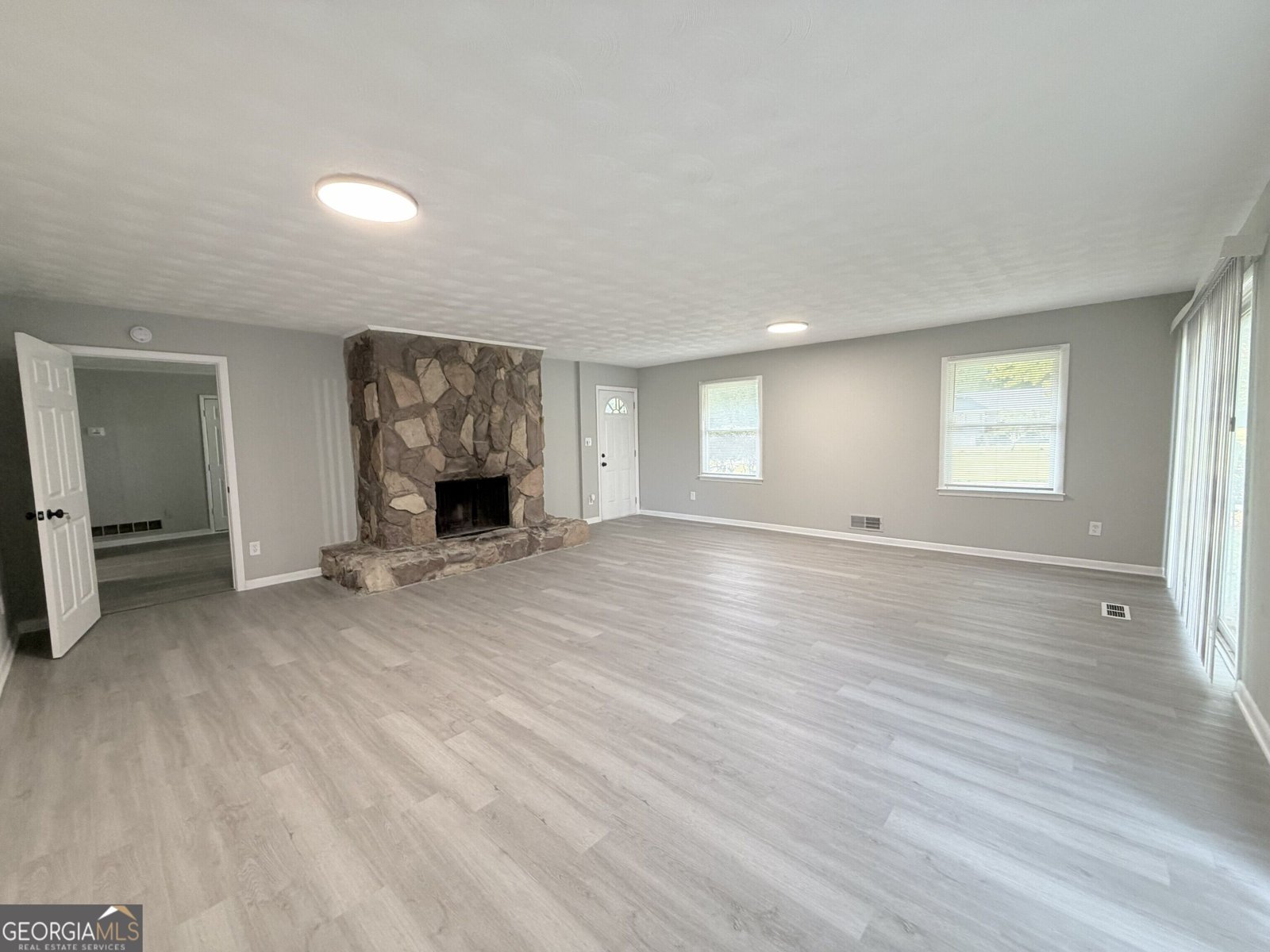 490 Tall Deer Drive Fairburn - Photo 9