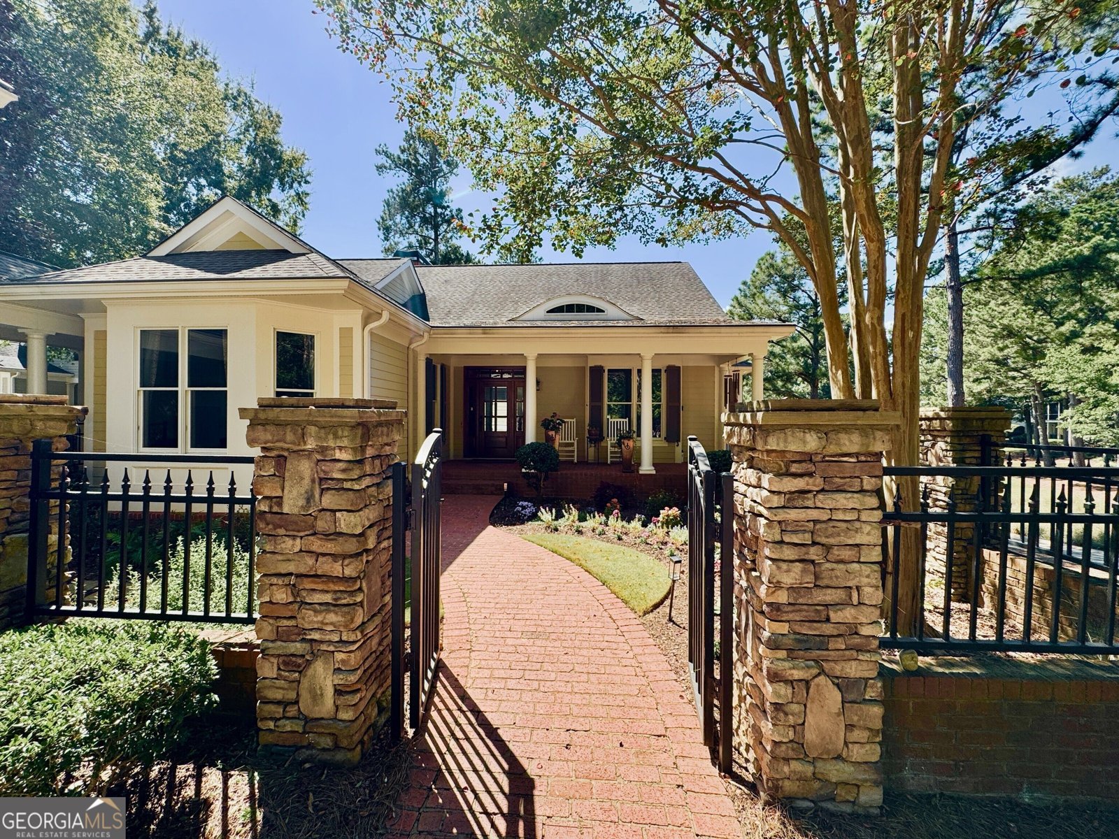 1011 Olde Chapel Lane Greensboro - main photo
