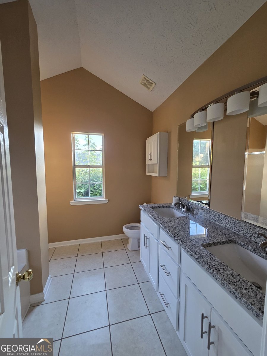 2150 Kellington Drive McDonough - Photo 11