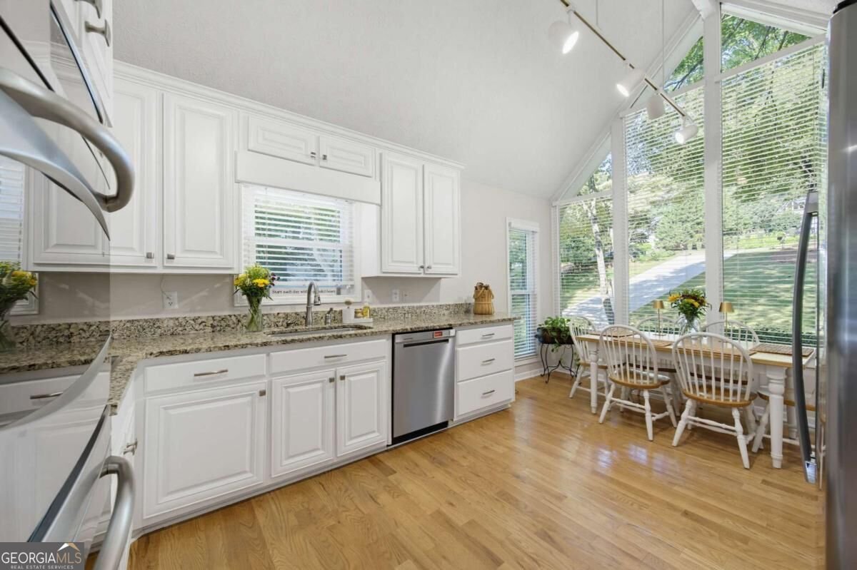 4842 Scotts Mill Way Peachtree Corners - Photo 12