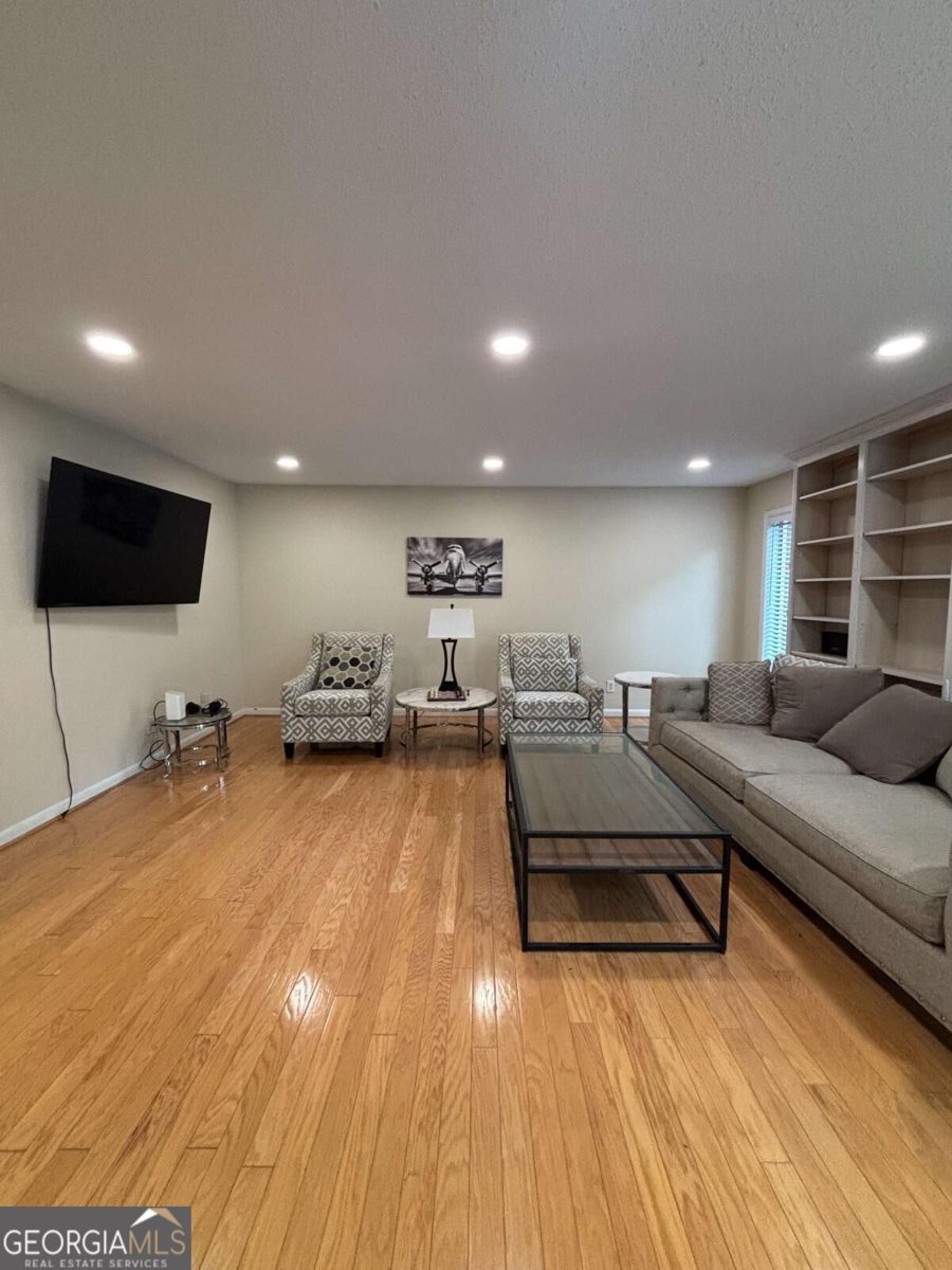 12 Basswood Circle Sandy Springs - Photo 7