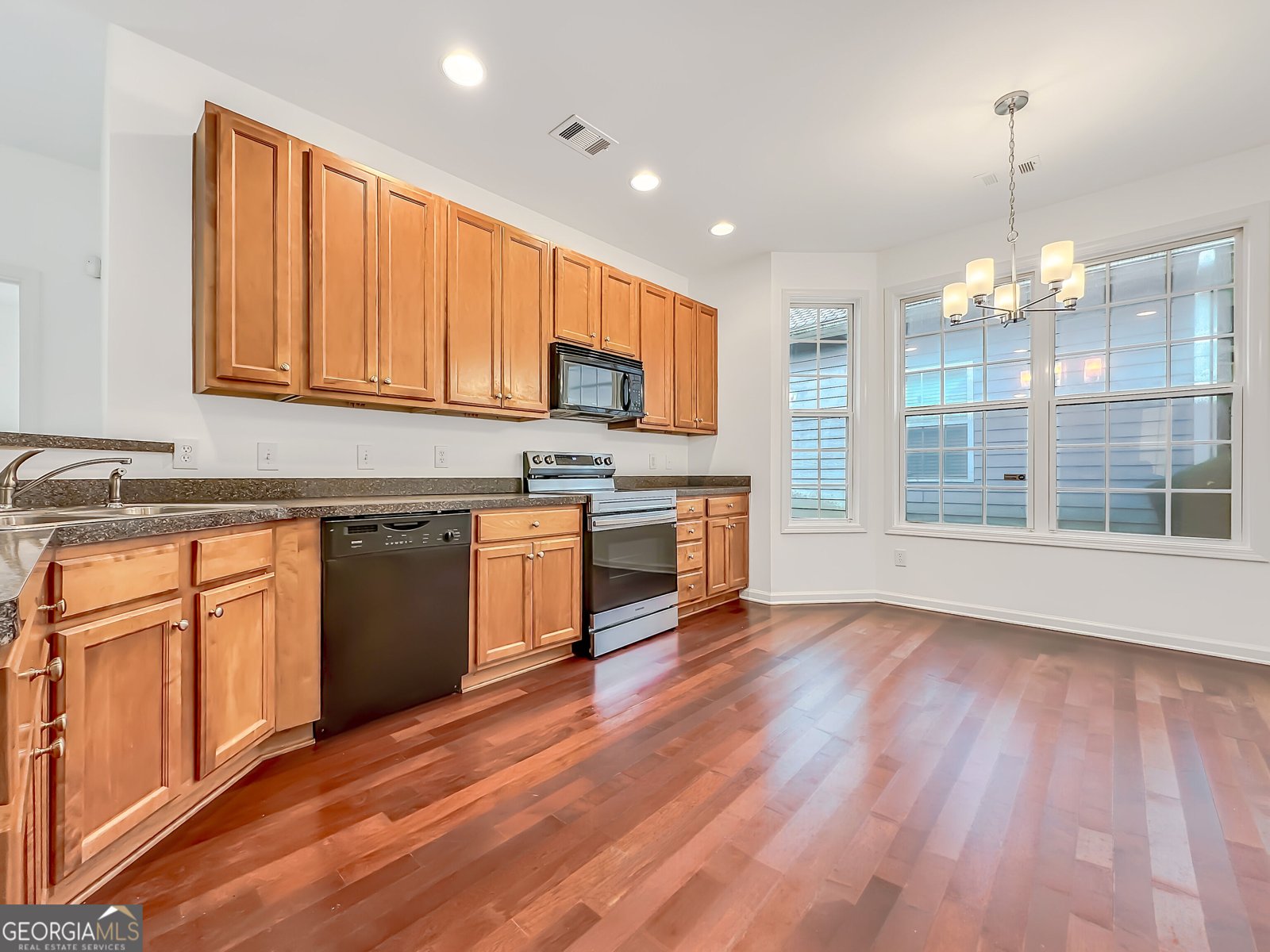 6101 Park Close Fairburn - Photo 7