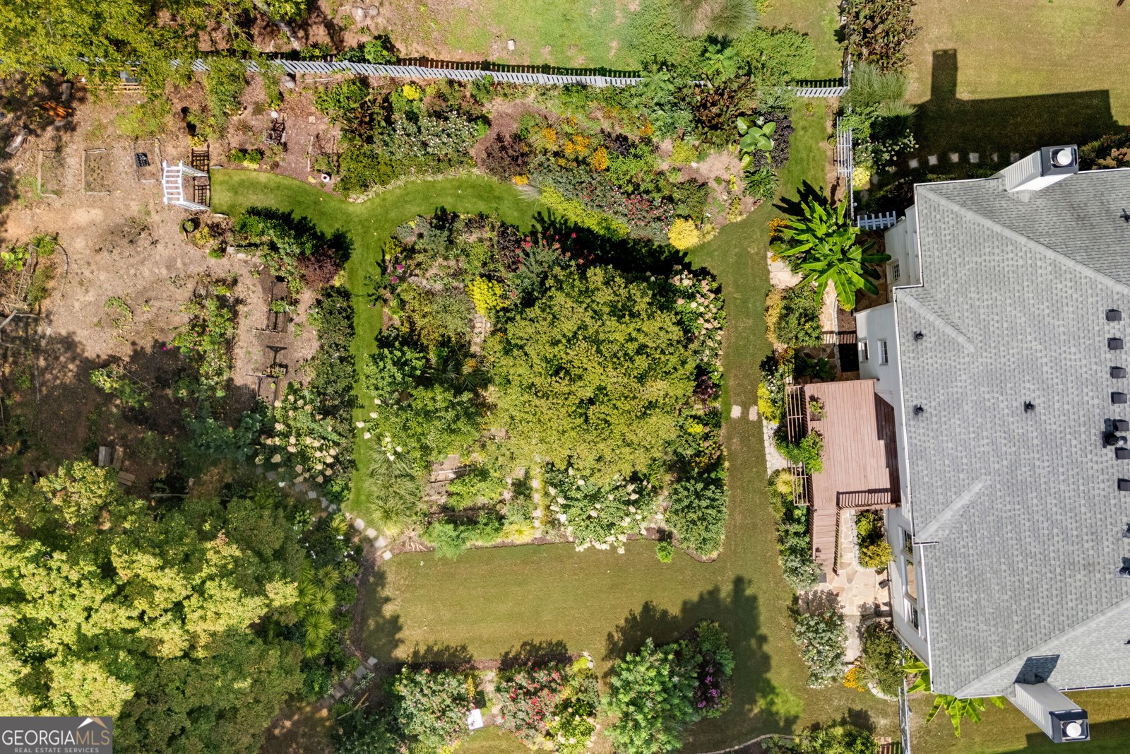 562 Vinings Springs Drive Mableton - Photo 81