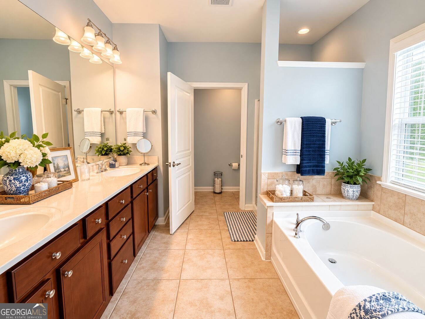 844 Peach Blossom Court Griffin - Photo 46