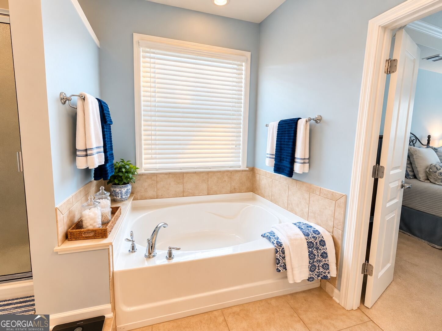 844 Peach Blossom Court Griffin - Photo 48