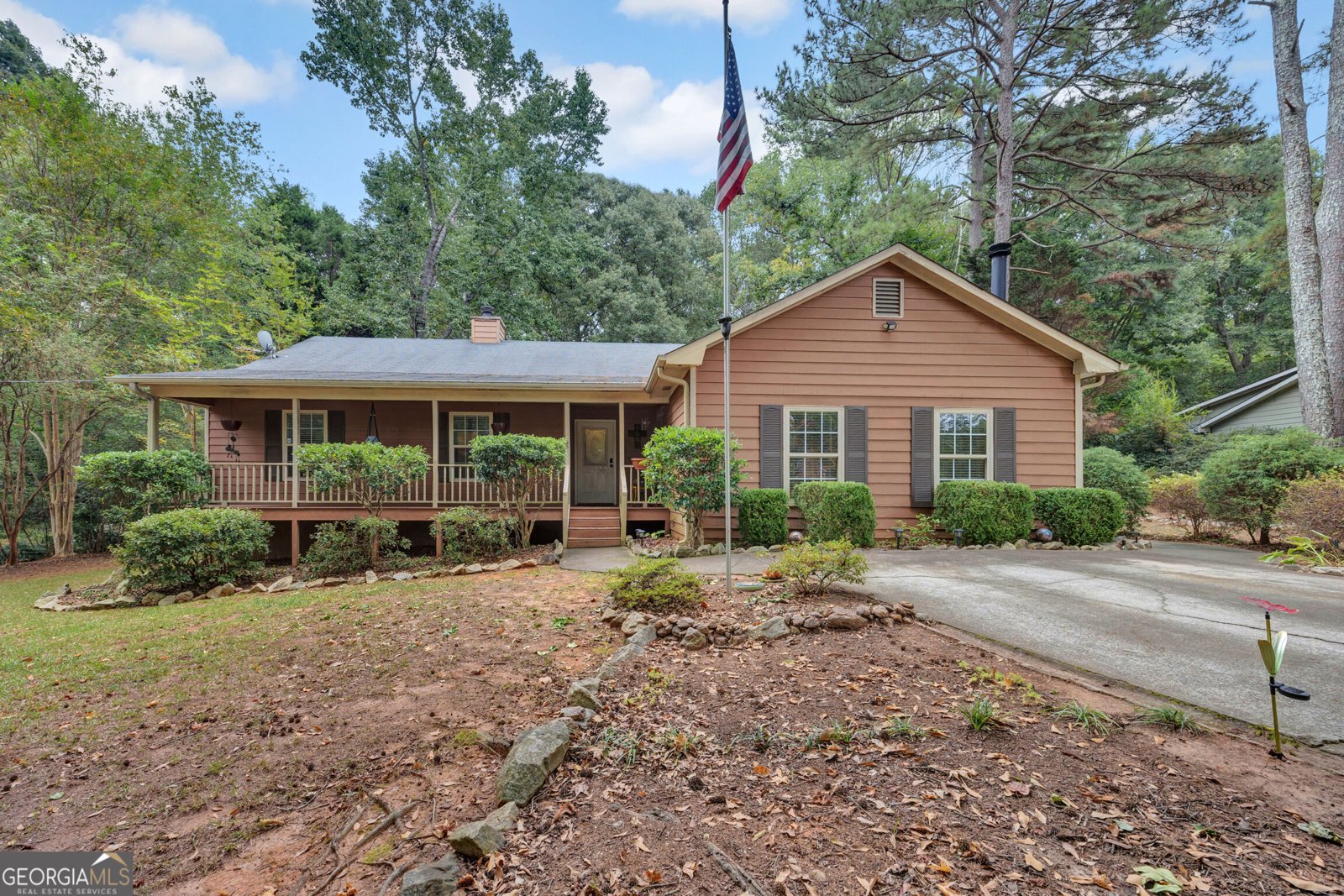 270 Wellington Drive McDonough - main photo