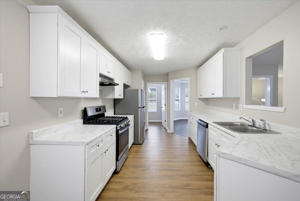 9491 Whaleys Lake Lane Jonesboro - Photo 10